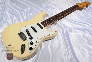 Fender Japan 1999-2002 ST72-145RB "Ritchie Blackmore" Model Electric Guitar