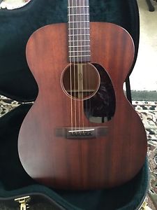 Martin 15 000- Acoustic Guitar