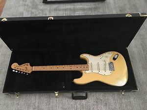 1975 Stratocaster Guitar w/tremolo Yellow