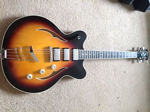 Hofner Verythin Custom Flame Maple Back And Sides Spruce Top - German