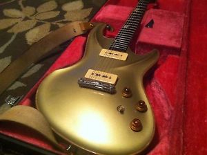 MJ Mirage Carved Gold Top with P-90's and original Hardcase