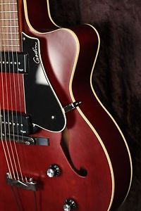 Godin 5th Avenue Cutaway Kingpin II Burgundy Archtop Acoustic/Electric Guitar