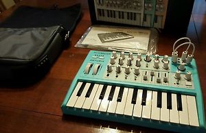 Blue Arturia MicroBrute SE Analog Synthesizer Limited Edition - Only 1500 Made!