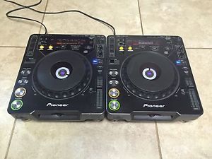 Pair of Pioneer CDJ-1000 MK1 Turntables