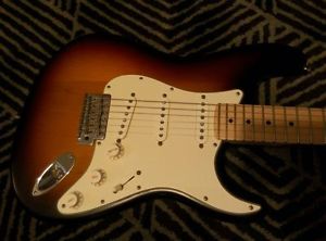 Fender Stratocaster HIGHWAY ONE 2007 Model, Made In USA