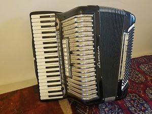 accordion.morbidoni lessmann./4/5/hand made reeds double tone chamber ex conditi