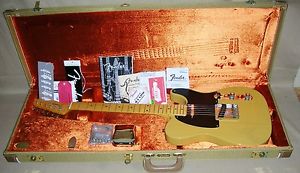Fender American Vintage 52 Reissue Telecaster w/Original case and paperwork