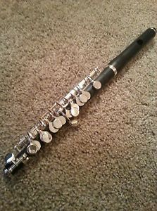 Pearl Flutes PFP 105 Grenaditte Piccolo