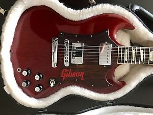 Guitare Électrique Gibson SG Standard Cherry + Case Gibson