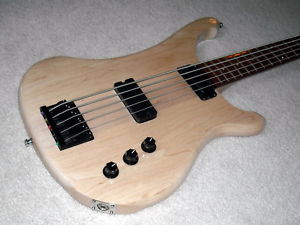 Rickenbacker 4004L 2005 5 string bass
