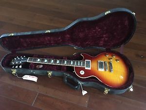2002 Les Paul Sunburst Electric Guitar New With Gibson Case