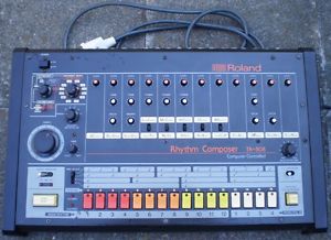 Roland TR-808 mit Kenton midi