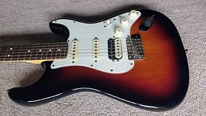 Fender American Standard Stratocaster HSS w/ Hard Case