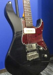 YAMAHA PAC611VFM Electric guitar With soft case RARE VINTAG
