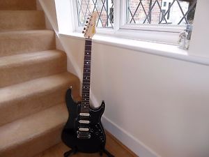 Fret King Super-Matic Electric Guitar with Hard Case & Strap.