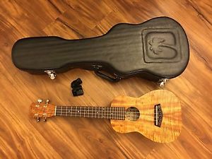 Kanilea concert ukulele beautiful premium curly koa