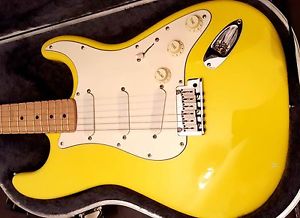 Fender Stratocaster Yellow Graffiti MZ Upgrade 1987 Strat Plus With Case