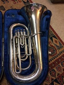 Yamaha EEb Tuba Model YEB-321S