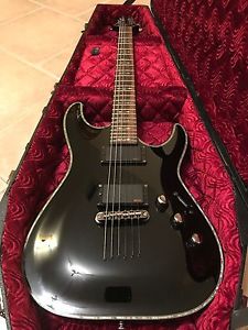 Schecter Hellraiser C-1 w/ Coffin Case