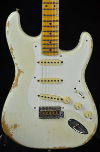 Fender Custom Shop Limited 1956 Relic Stratocaster Maple 55 Desert Tan