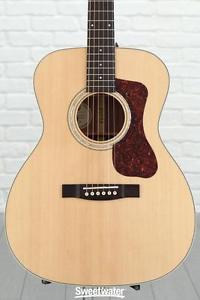 Guild Westerly Collection OM-140E - Natural (Open Box)