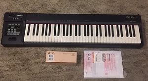 Roland RD-64 Digital Piano with Original Box