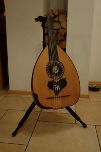 Hochwertige irakische Oud