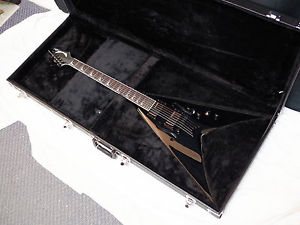 DEAN Dave Mustaine StradiVMNT V electric GUITAR new Classic Black w/ CASE