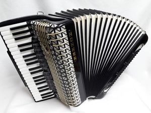 akkordeon Hohner Atlantic IV N 120 bass accordion
