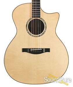 Eastman AC822CE Grand Auditorium Acoustic/Electric #13655807