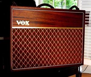 Vox AC-30TB 1991 Solid Mahogany "Collector Edition". SN: 014. Very Rare. MINT.