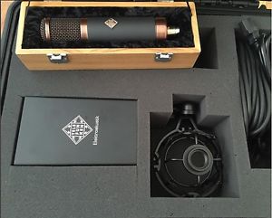 TELEFUNKEN CU-29 "Copperhead" Tube Condenser Microphone WITH FLIGHT CASE