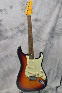 Fender USA American Vintage 62 ST Thin Lacquer 3-CS Made in 2009 E-guitar