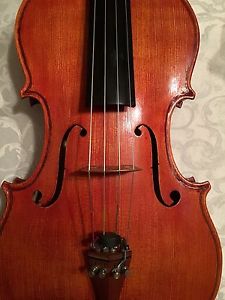 SALE  - Excellent English Viola (1985) by maker Thompson, 41cm