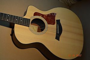 Taylor 100 114ce Acoustic/Electric Guitar