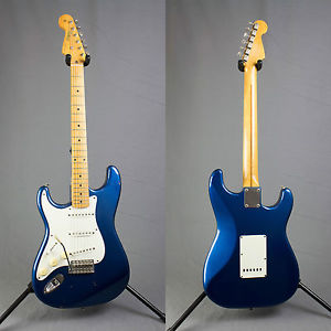 TOKAI STRATOCASTER HENDRIX LEFTY TO RIGHT