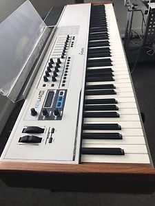 Arturia KeyLab 88 Note MIDI Controller Keyboard (slightly used)