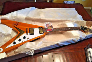 signed by Hank Williams Jr Epiphone Flying V Guitar