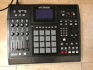 Akai Professional MPC5000 Music Production Center MPC-5000 Sampling Workstation