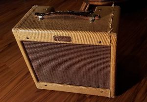 Vintage 1957 5F1 Fender Champ Electric Guitar tube Amplifier TWEED