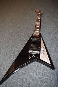 Jackson RR7R Randy Rhodes Electric Guitar International Shipping