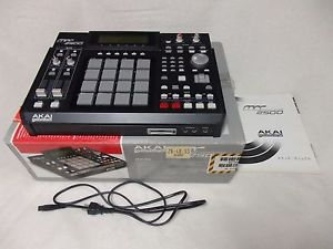 AKAI MPC-2500 mpc2500 500 1000 5000 Music Sampler DJ w/box, cable!