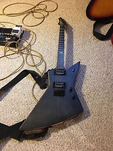 Chapman Ghost Fret With Hard Case And Dunlop Clicklok Strap