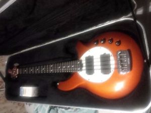 Musicman Bongo bass good condition