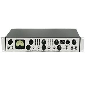 Ashdown 600W 2U rack-mount type bass amp head D300 X W482 X H88mm RM-600R... P/O