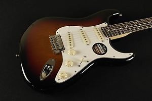 Fender American Standard Stratocaster Rosewood Fingerboard 3-Color Sunburst