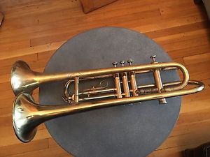 4-valve double bell trumpet (NOVELTY HORN)
