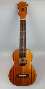KoAloha KCM-10 Concert Ukulele, Modell 2016, massives Koa, handgebaut auf Hawaii