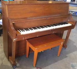Yamaha P202 Upright Piano Walnut Finish Three Pedal 88 Key - Bad Key