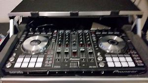 Pioneer DDJ-SX2 with Gator Tour Flight Case